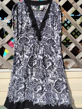 Lauren Ralph Lauren Black and White Floral Print Sleeveless Dress